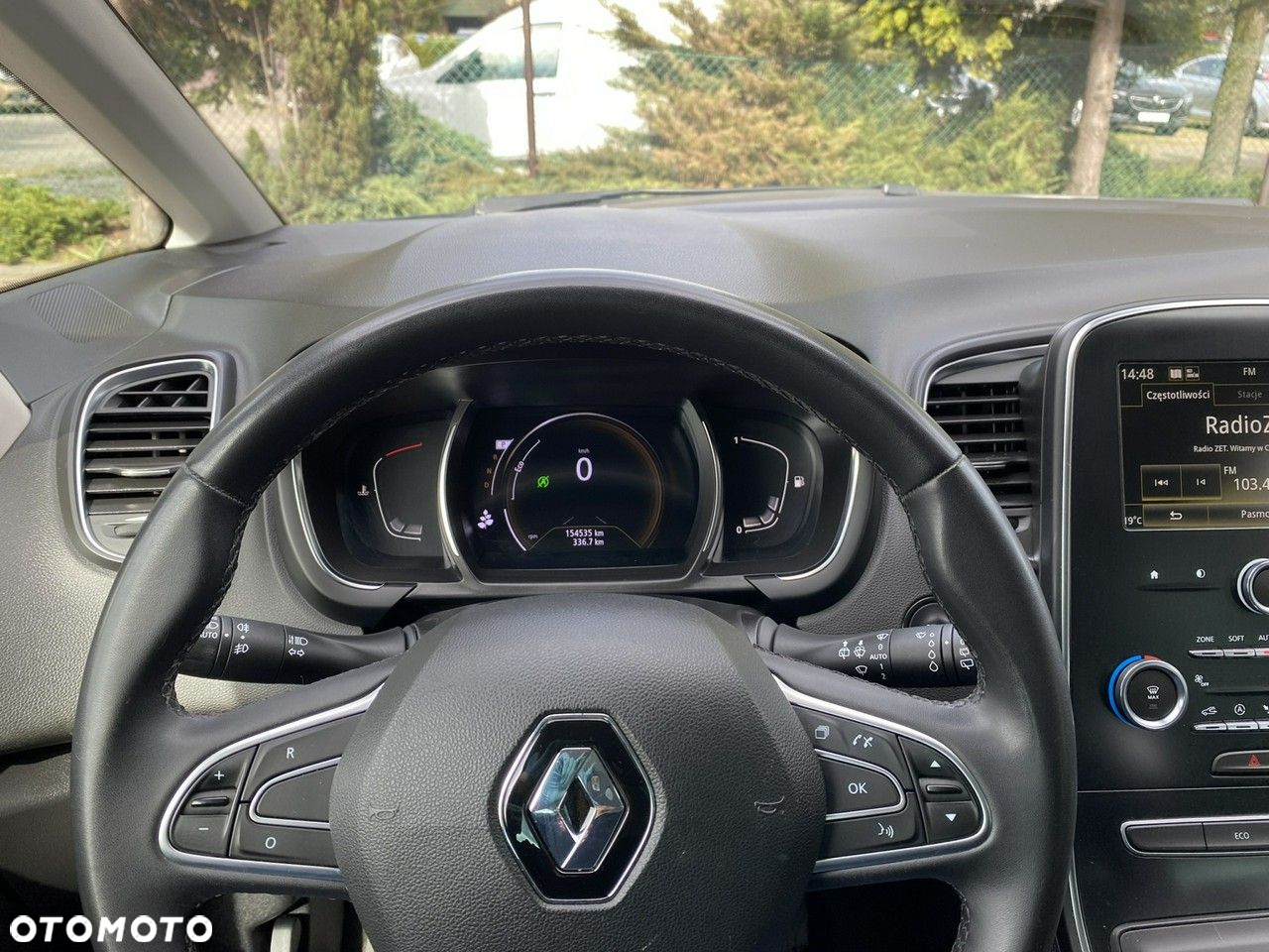 Renault Grand Scenic - 14