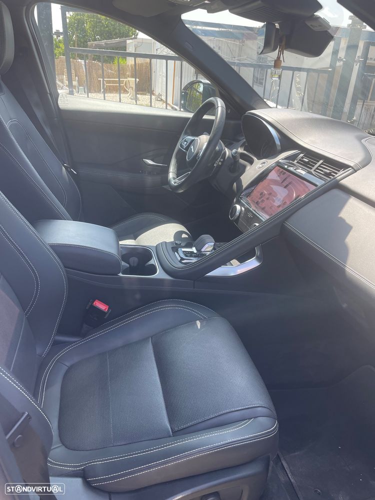 Jaguar E-Pace - 3