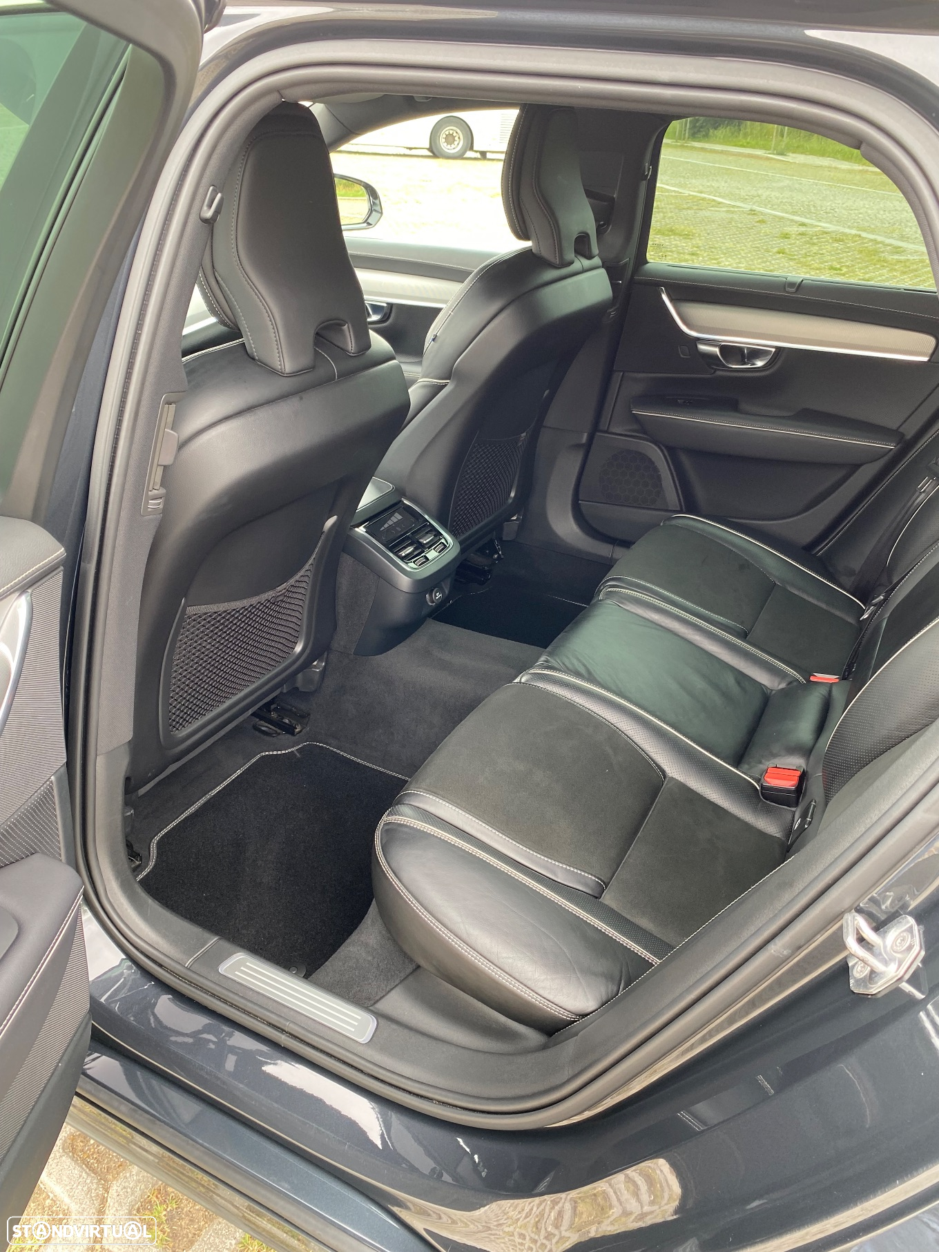 Volvo V90 2.0 D4 R-Design Geartronic - 9