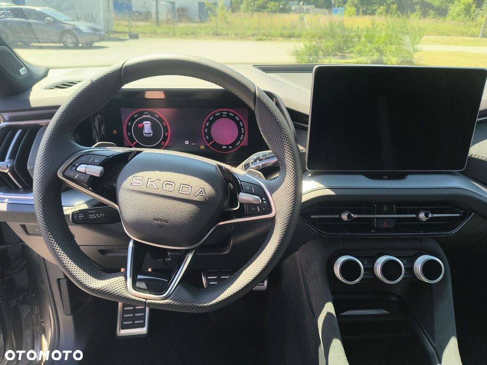 Skoda Kodiaq 2.0 TDI 4x4 Sportline DSG 7os - 14