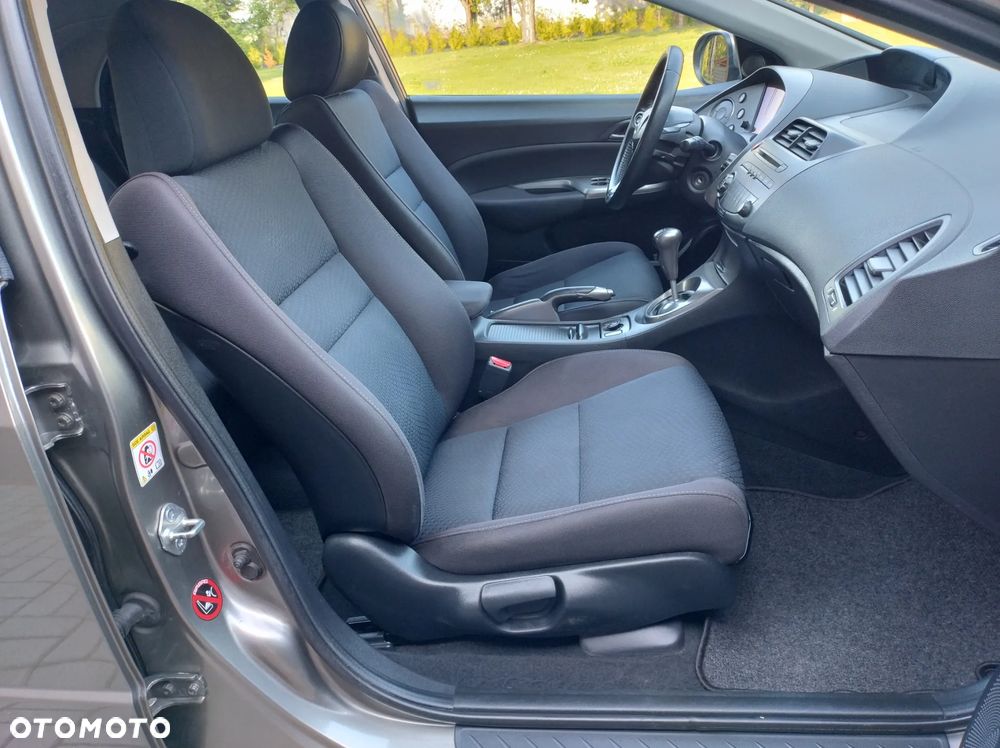 Honda Civic 1.8i-VTEC Executive - 38