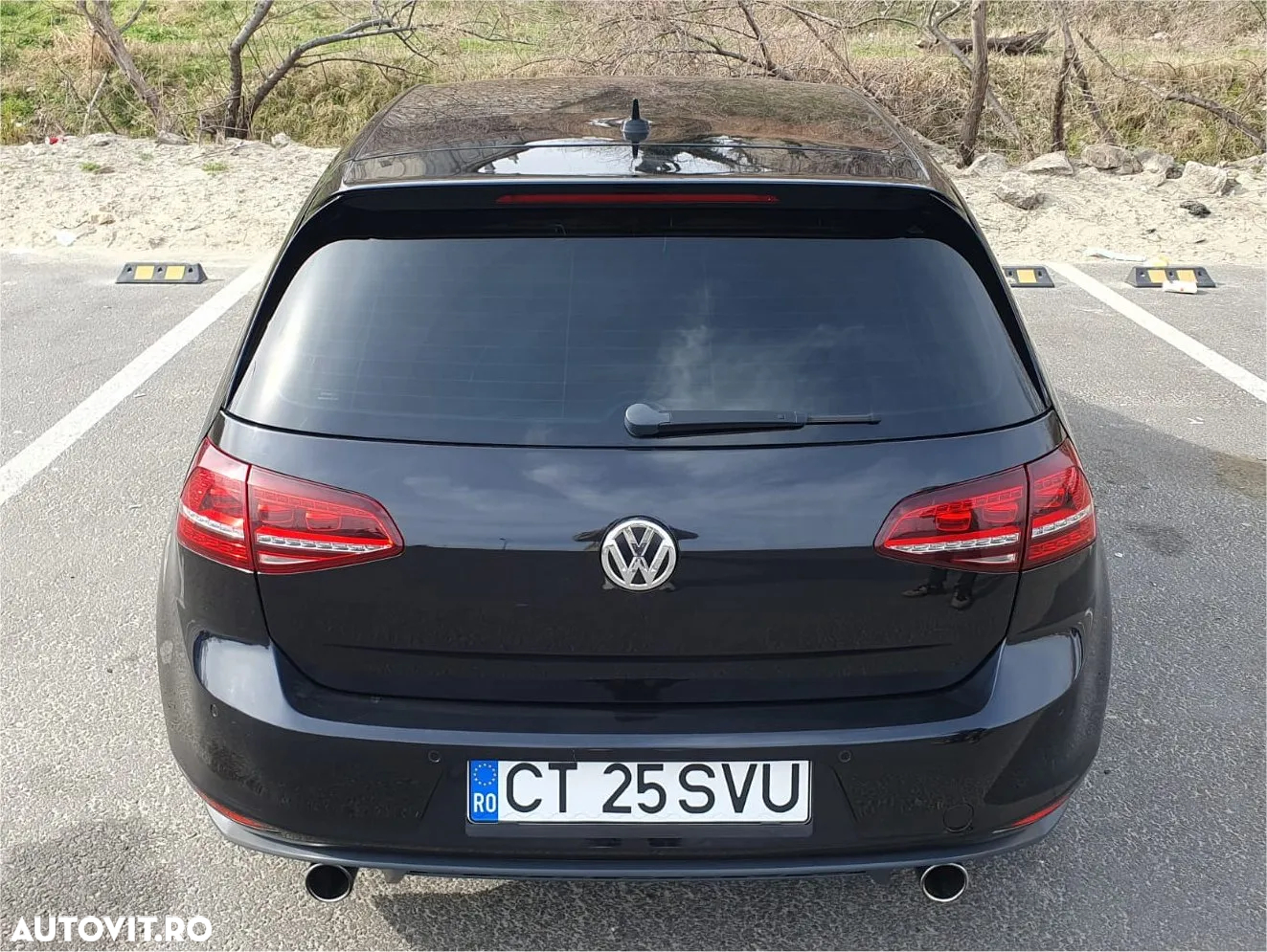 Volkswagen Golf 2.0 TSI BMT DSG GTI - 3