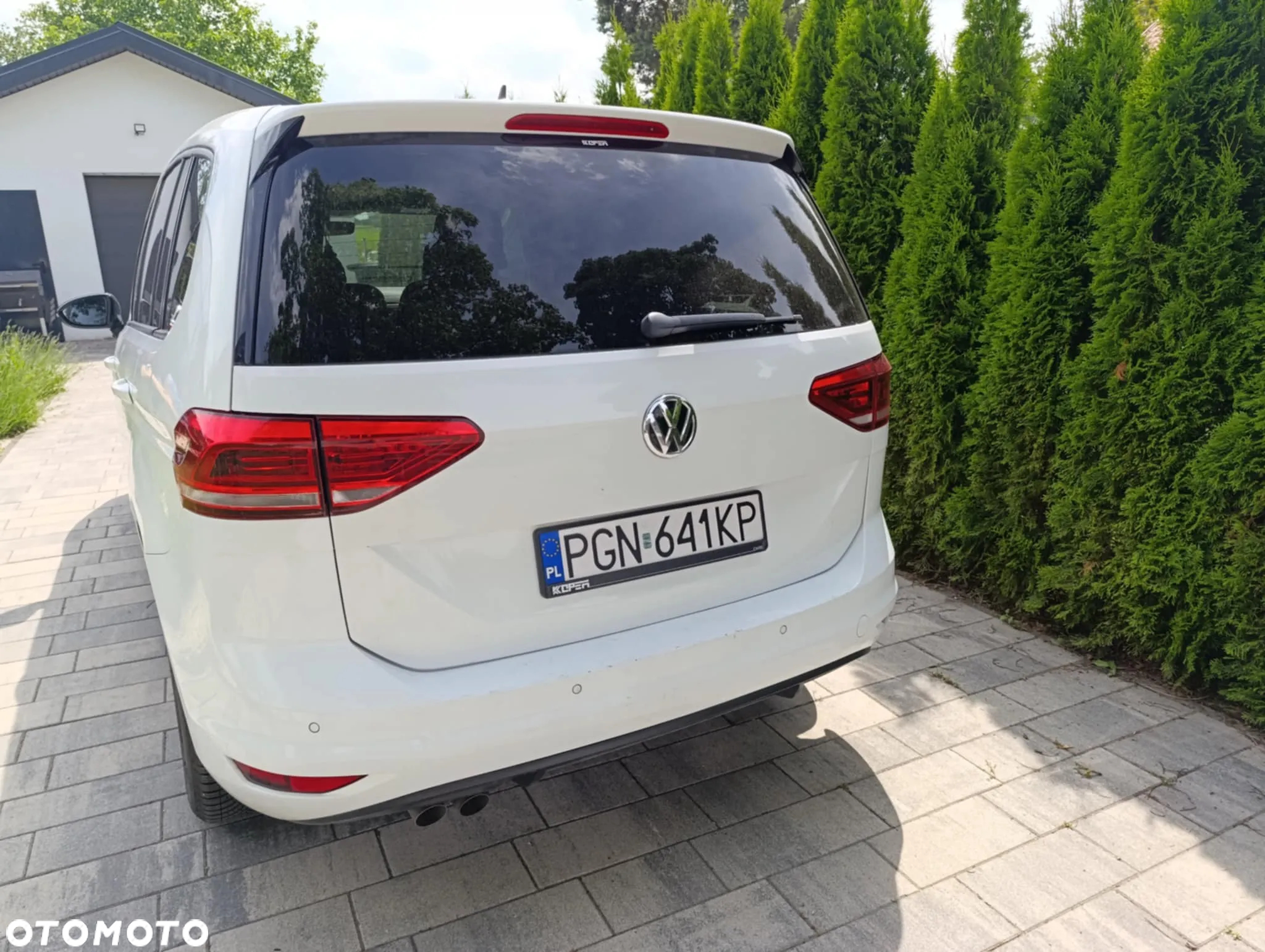 Volkswagen Touran 2.0 TDI BMT Comfortline DSG - 14