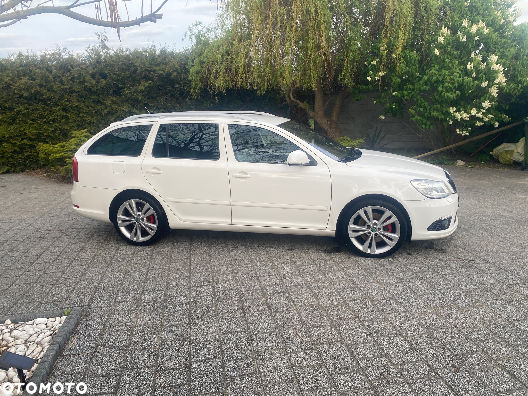 Skoda Octavia Combi 2.0 TDI DPF RS - 5