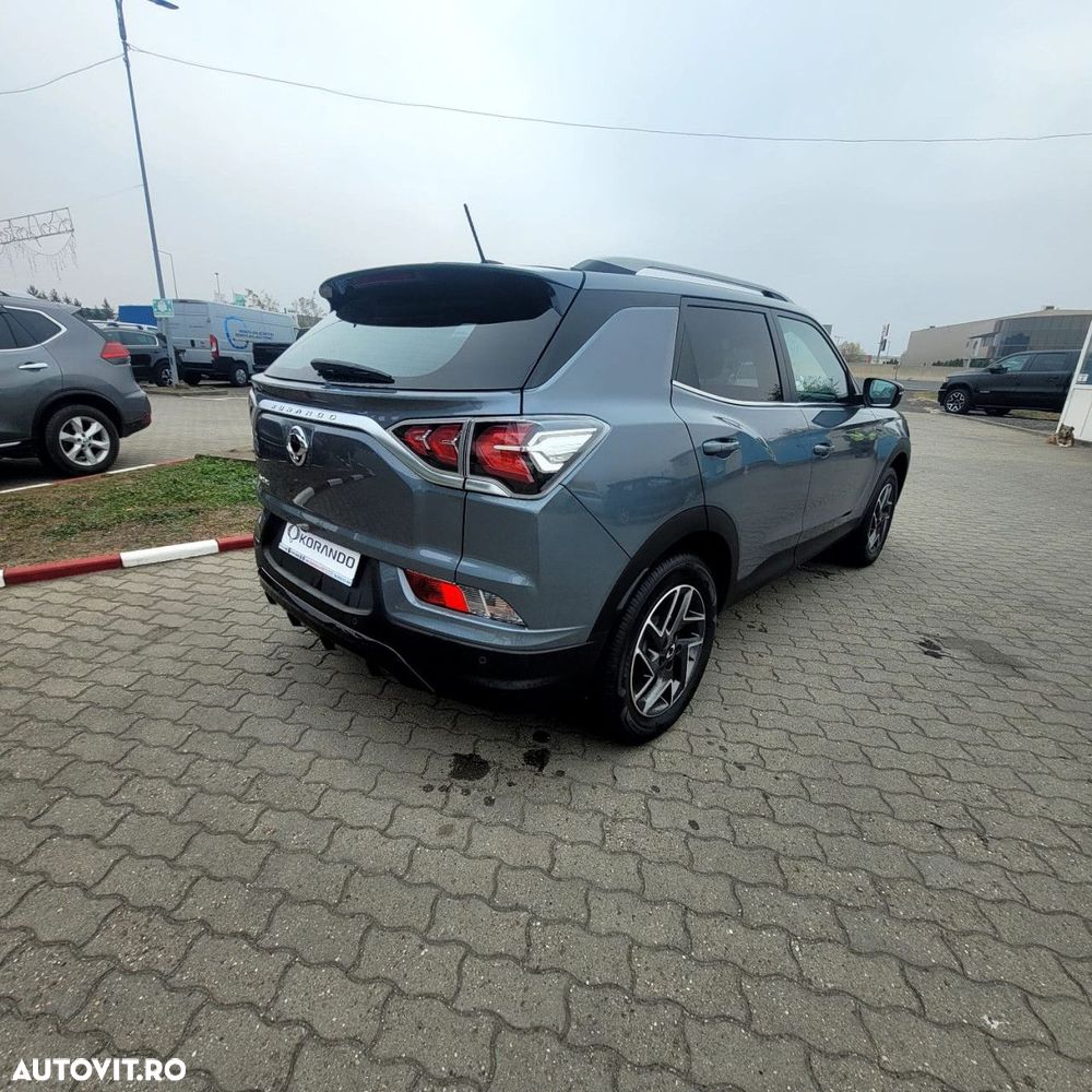 SsangYong Korando - 8