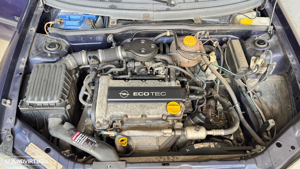 Opel Corsa 1.2 16V - 13