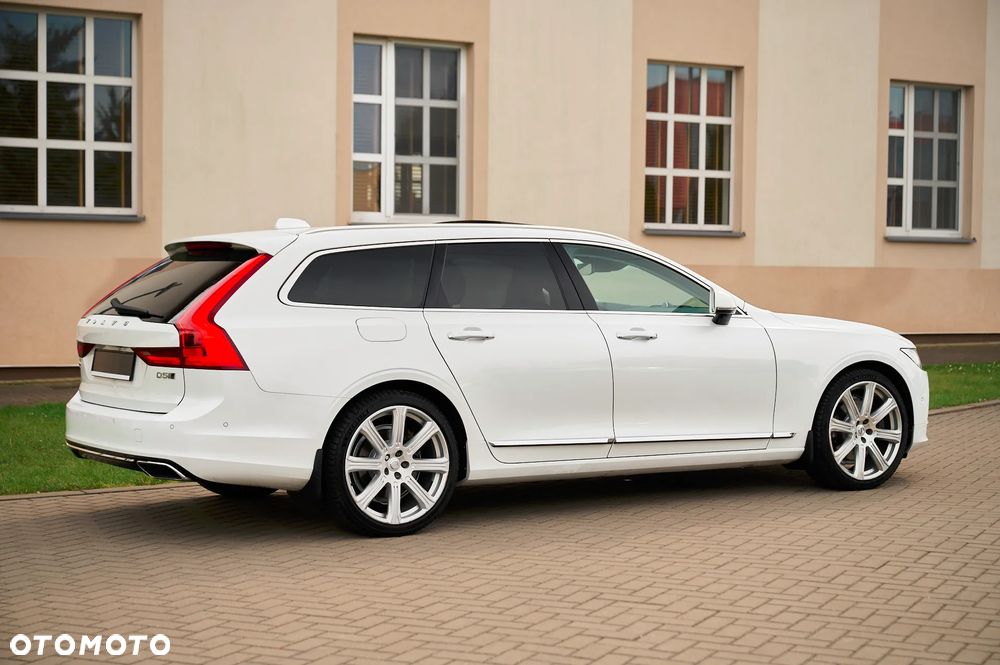 Volvo V90 D5 AWD Geartronic Inscription - 11