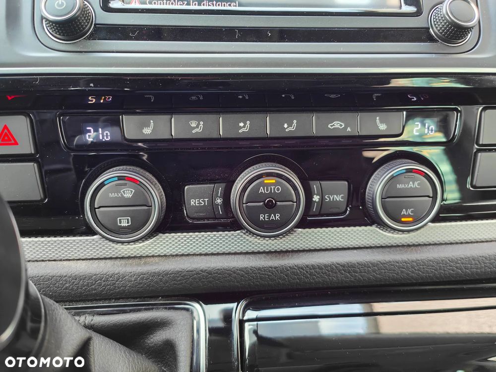 Volkswagen Multivan 2.0 TDI L1 Highline 4Motion DSG - 24