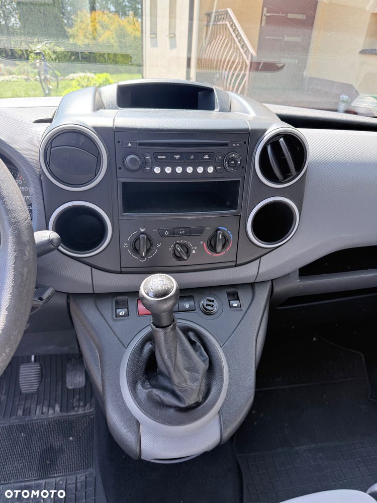 Peugeot Partner - 8