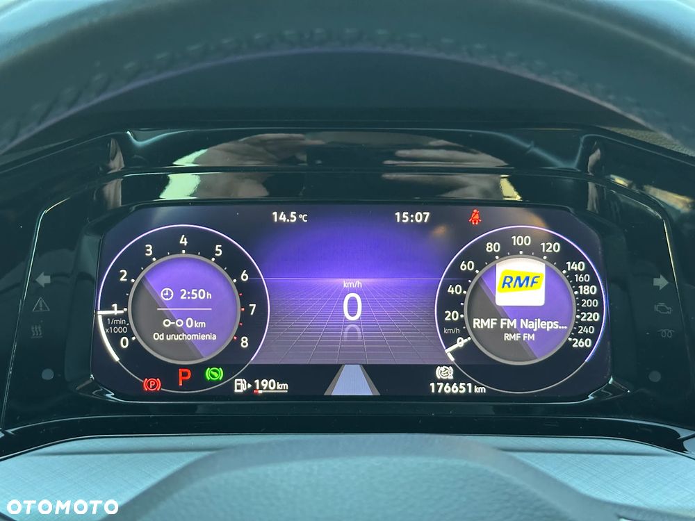 Volkswagen Golf VIII 1.5 eTSI EVO Life DSG - 27