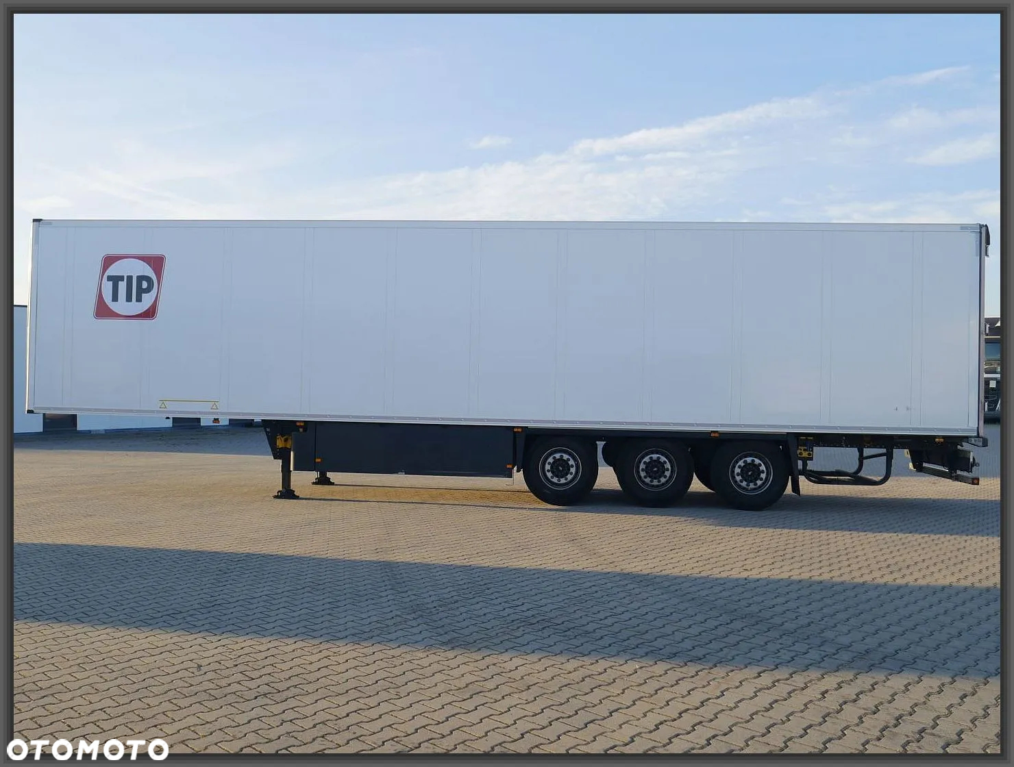 Schmitz Cargobull Chłodnia 60 / Multitemp / Thermo King Spectrum / TIP 581199 - 8