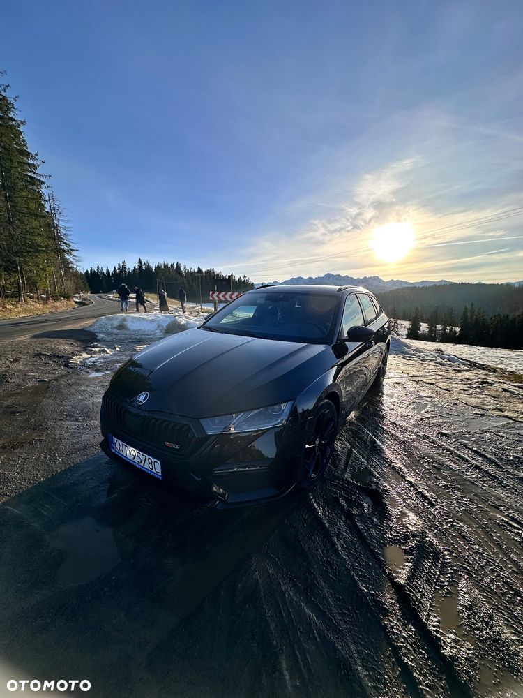 Skoda Octavia 1.4 TSI DSG RS Plus - 1