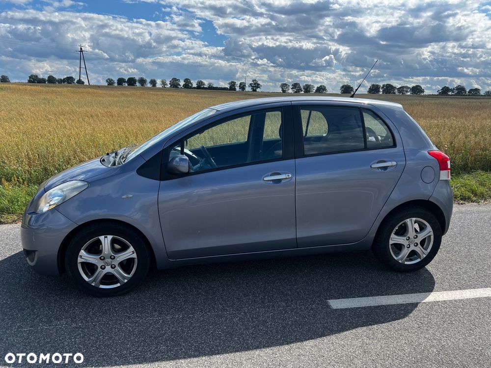 Toyota Yaris 1.4 D-4D - 3