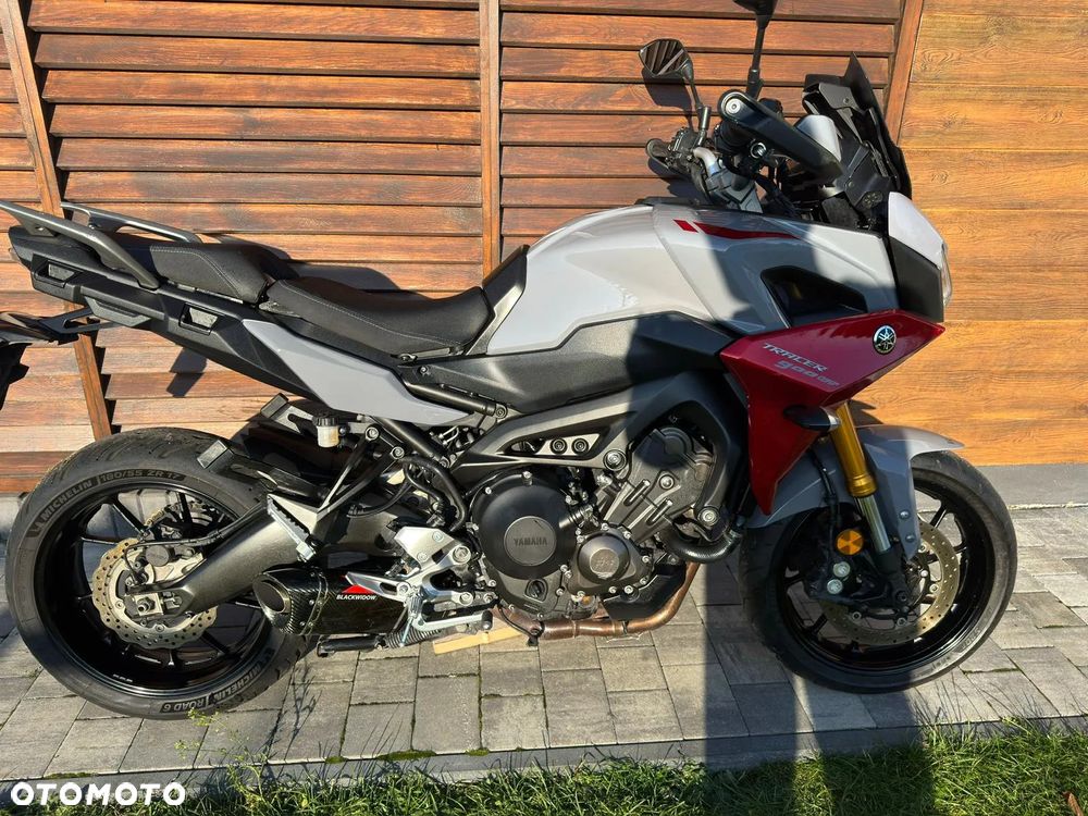 Yamaha MT - 9