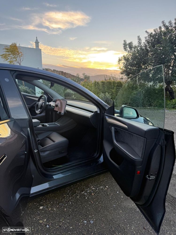Tesla Model Y Long Range Tração Integral - 11