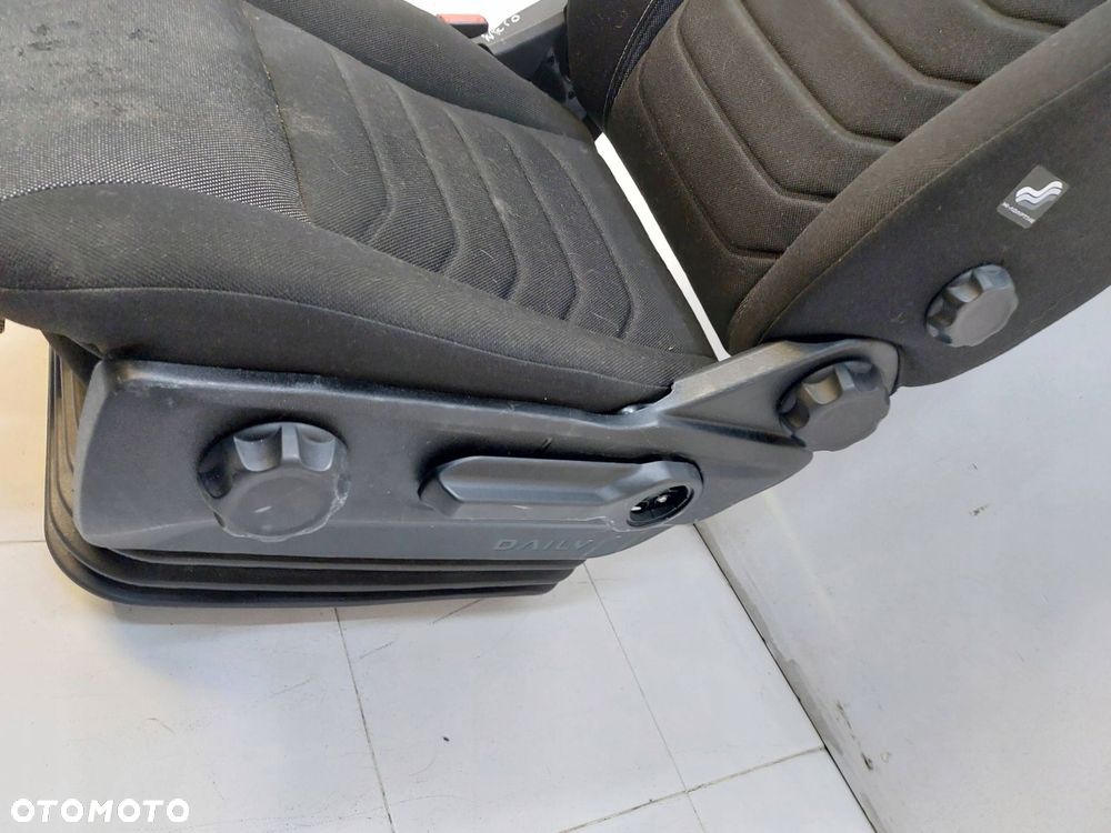 iveco daily vi 6 14-23r fotel kierowcy pneumatyczny lewy przód przedni - 4