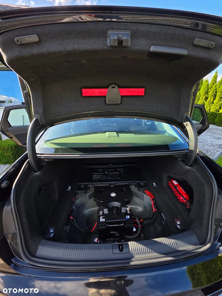 Audi A4 Limousine - 34