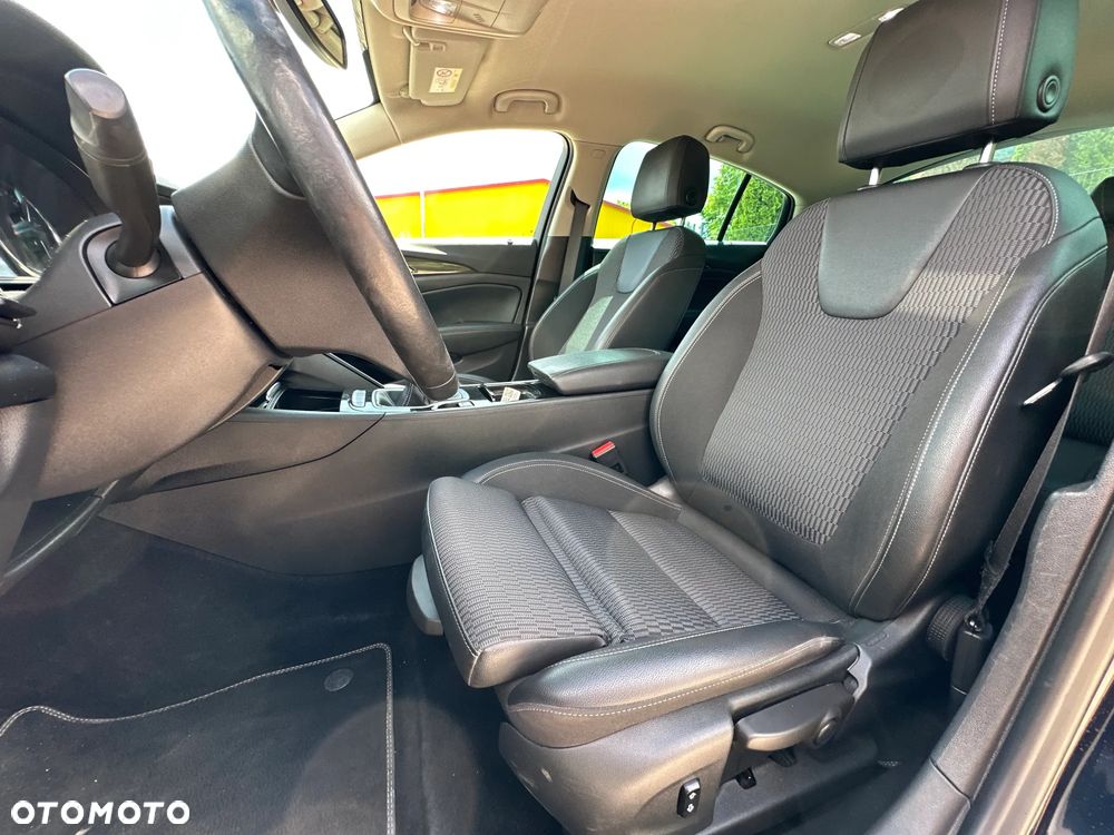 Opel Insignia 1.5 T Innovation S&S - 18