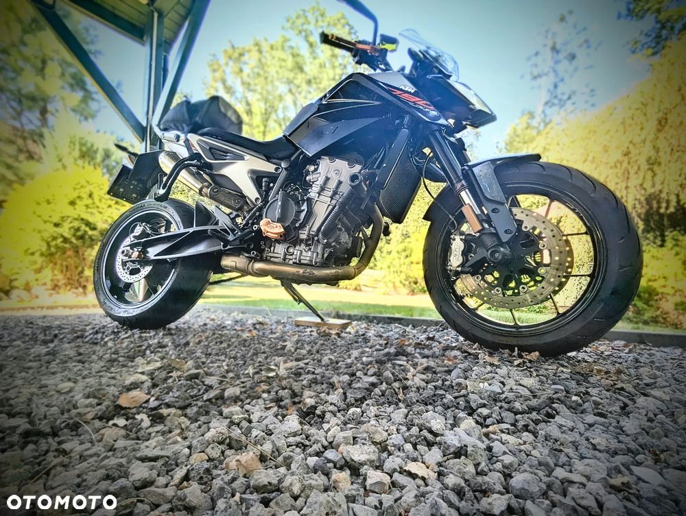KTM Duke 790 - 9