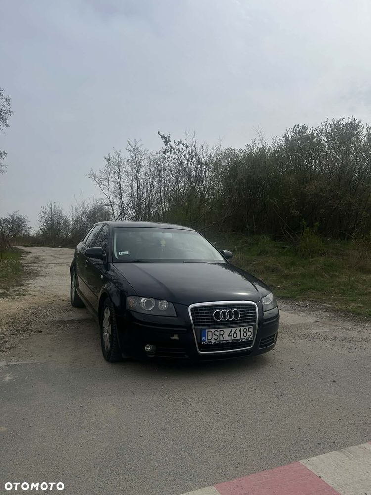 Audi A3 Sportback 2.0 TDI DPF Attraction - 4