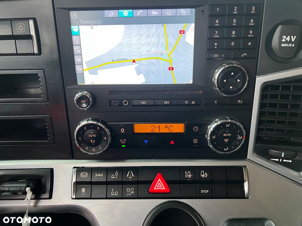 Mercedes-Benz 2546 GIGGASPACE ,firanka 7,80m - 30