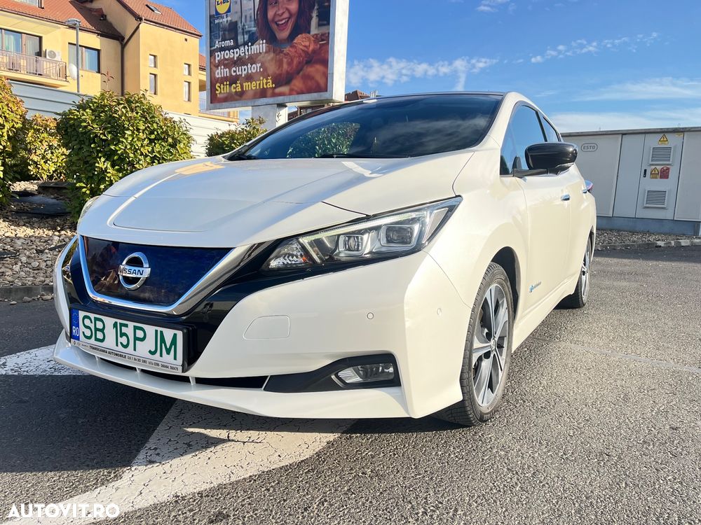 Nissan LEAF Tekna - 4
