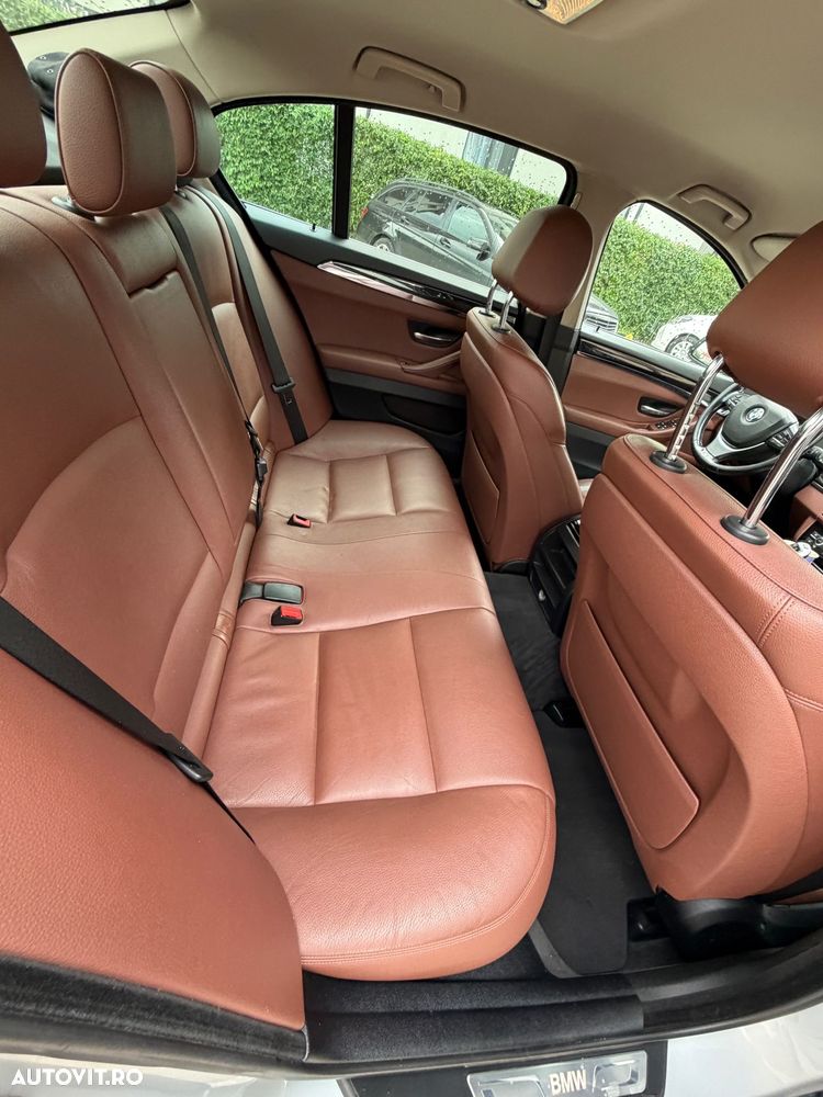 BMW Seria 5 520d xDrive AT - 6