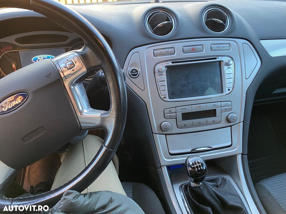 Ford Mondeo 1.8 TDCi Ambiente - 2