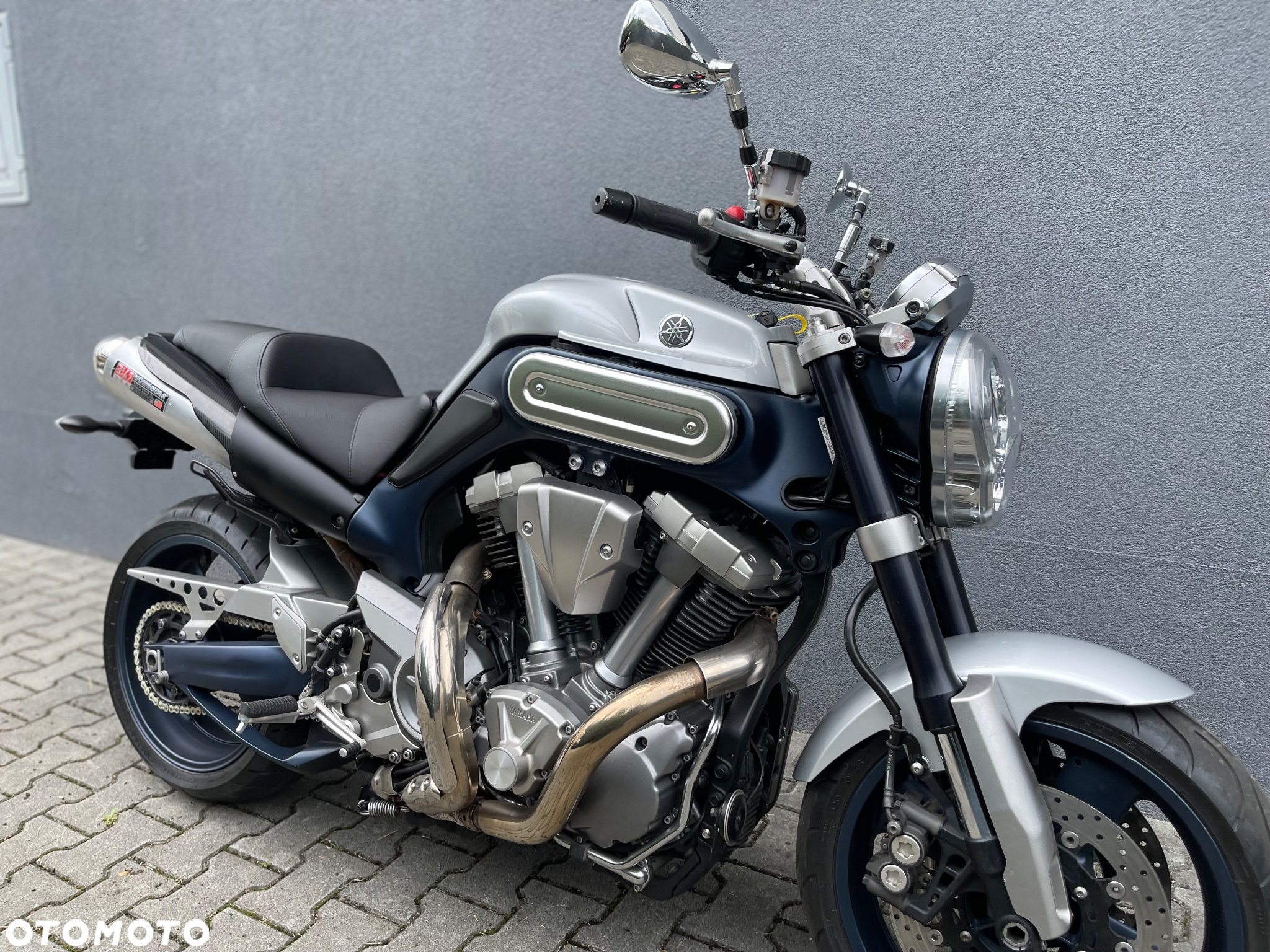 Yamaha MT - 11