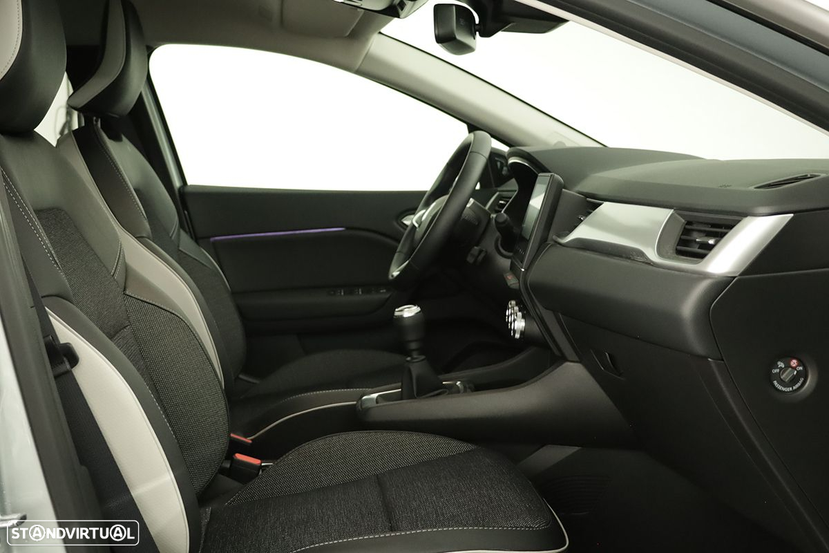 Renault Captur 1.0 TCe Techno Bi-Fuel - 22