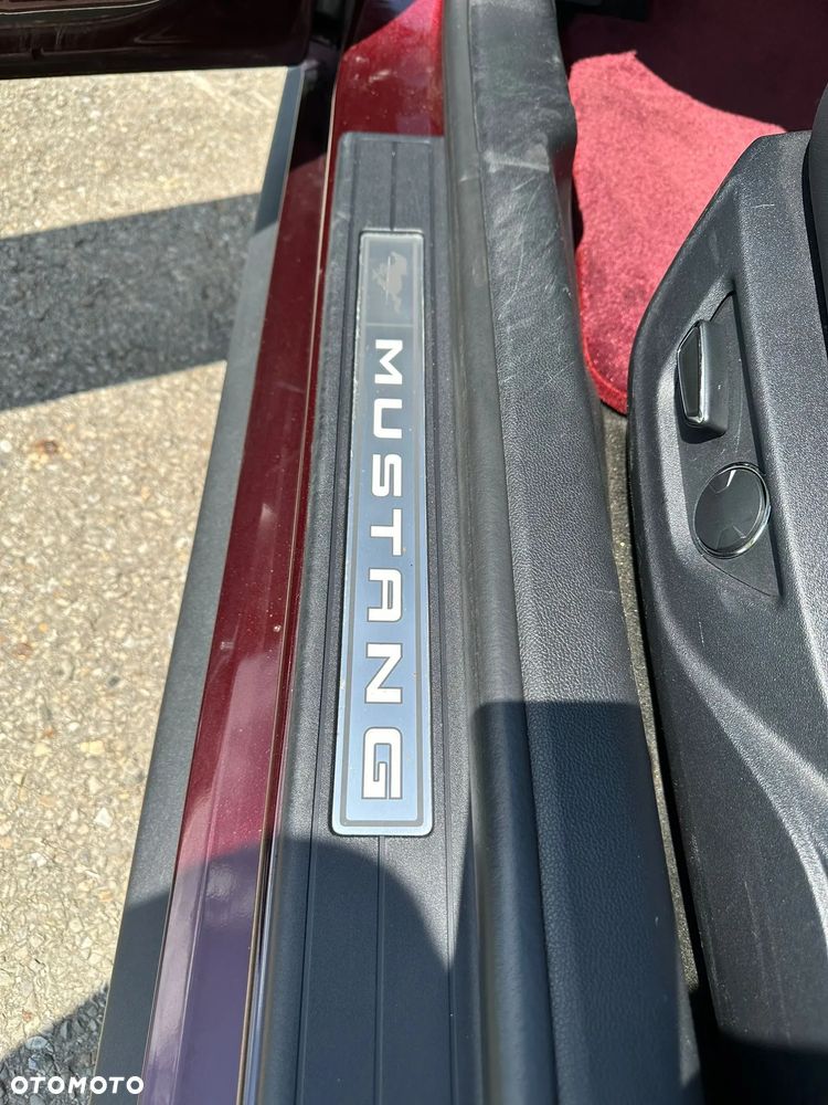 Ford Mustang 5.0 Ti-VCT V8 GT - 12