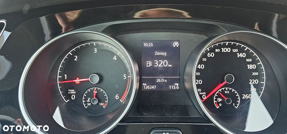 Volkswagen Touran 2.0 TDI BMT SCR Comfortline - 16