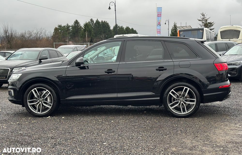 Audi Q7 - 10