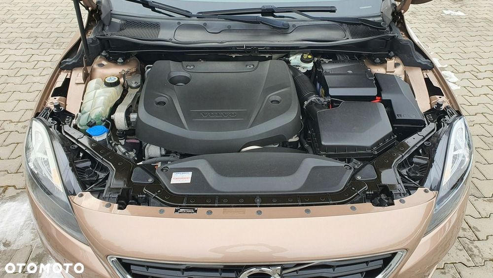 Volvo V40 D2 Momentum - 33