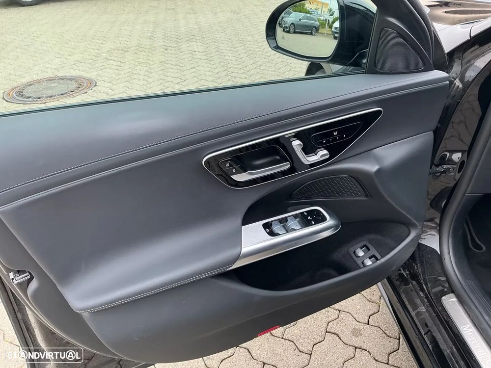 Mercedes-Benz E 300 e Station - 8