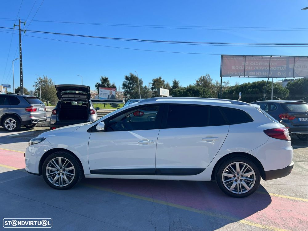 Renault Mégane Sport Tourer dCi 110 FAP Dynamique - 8