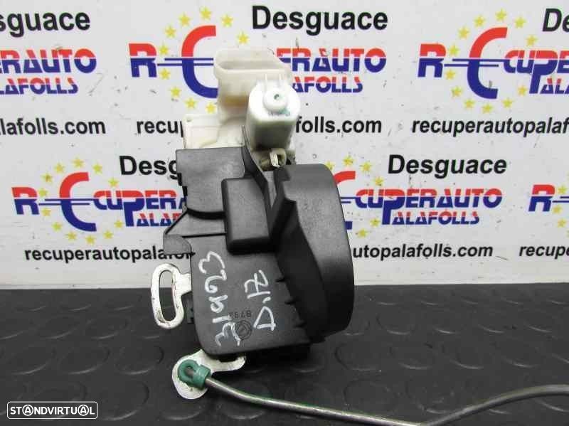 FECHADURA PORTA FRONTAL ESQUERDA ALFA ROMEO 147 2004 -0046800416 - 4
