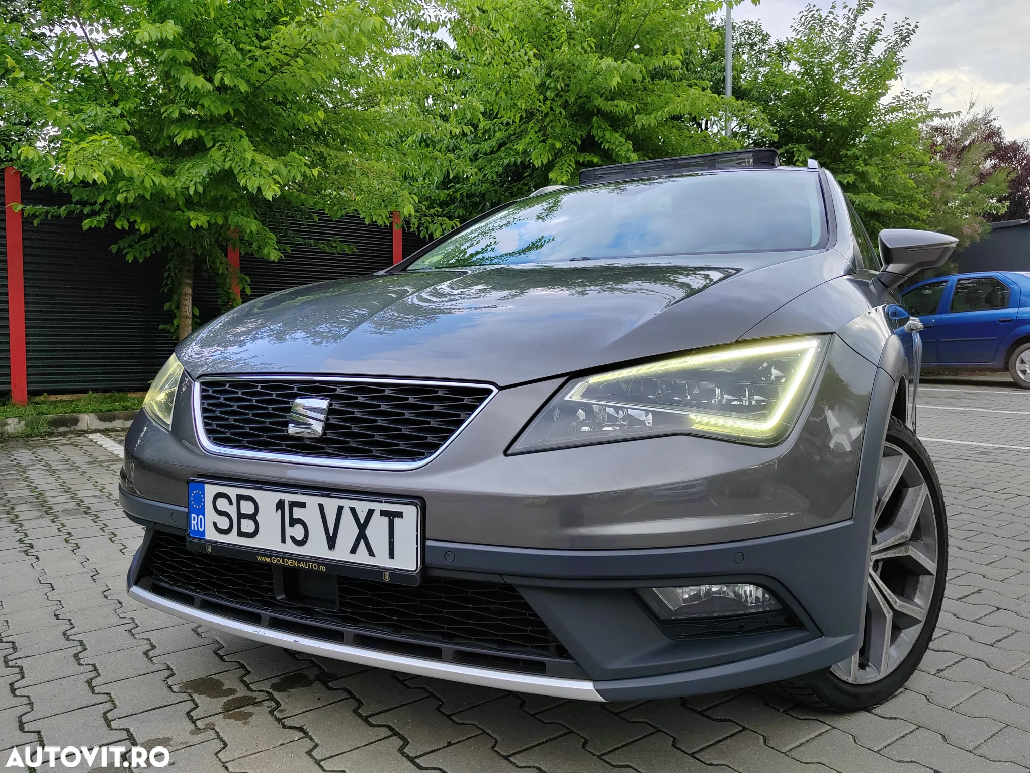 Seat Leon ST 2.0 TDI Start&Stop 4DRIVE DSG X-Perience - 13