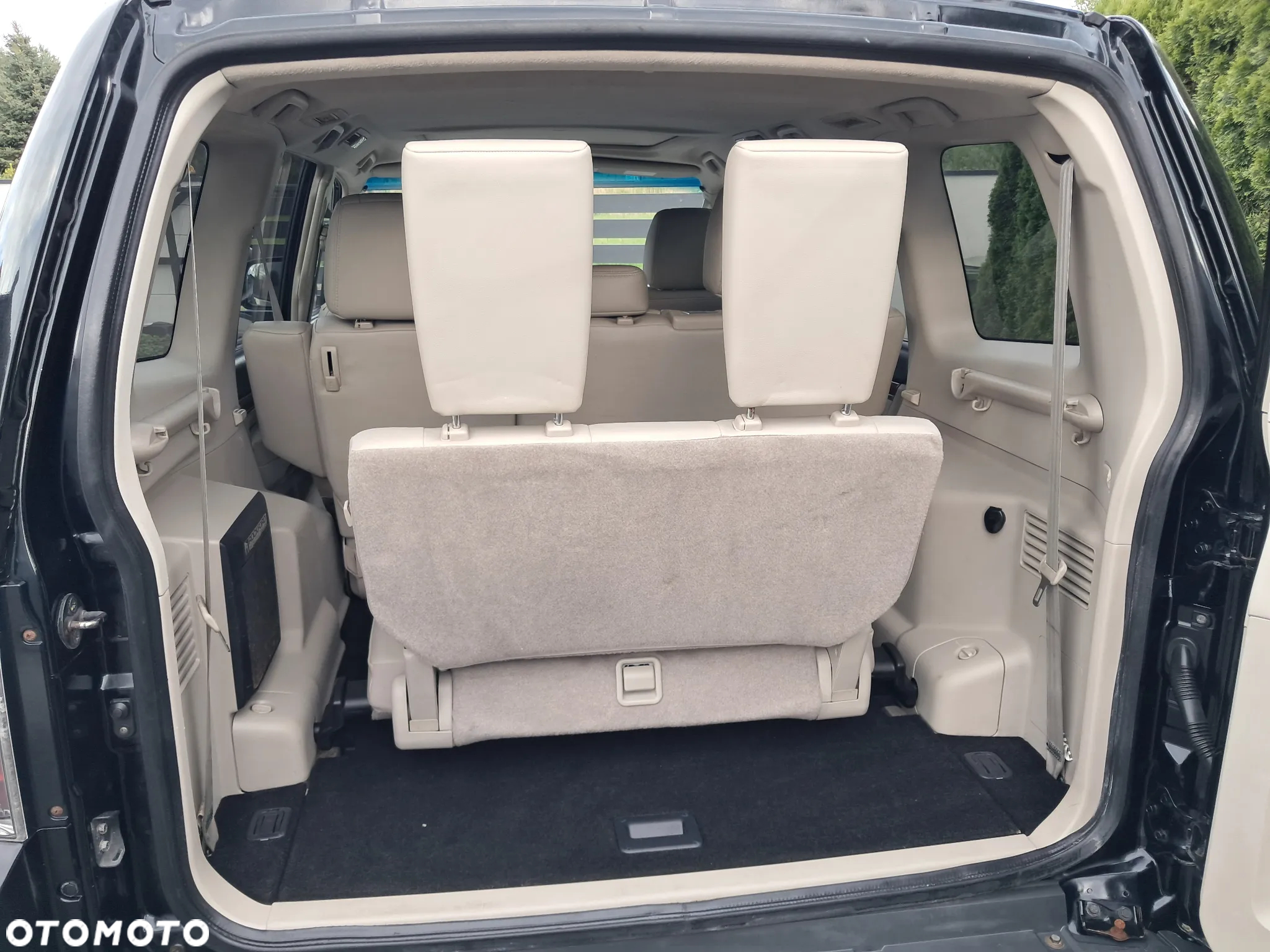 Mitsubishi Pajero 3.2 DID Alpine Edition - 20