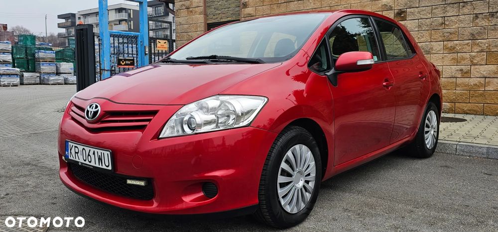 Toyota Auris 1.33 VVT-i Active - 3