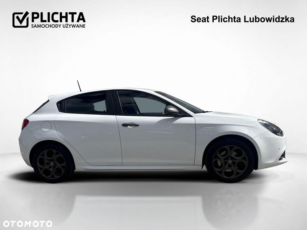 Alfa Romeo Giulietta - 7