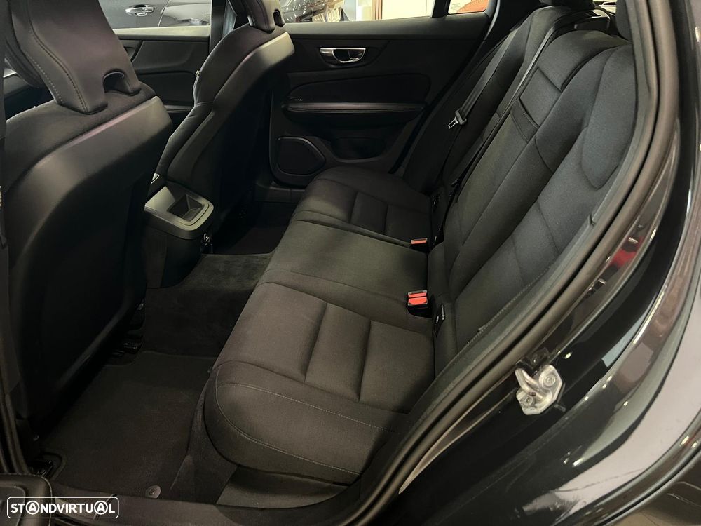 Volvo V60 2.0 D3 Inscription - 14