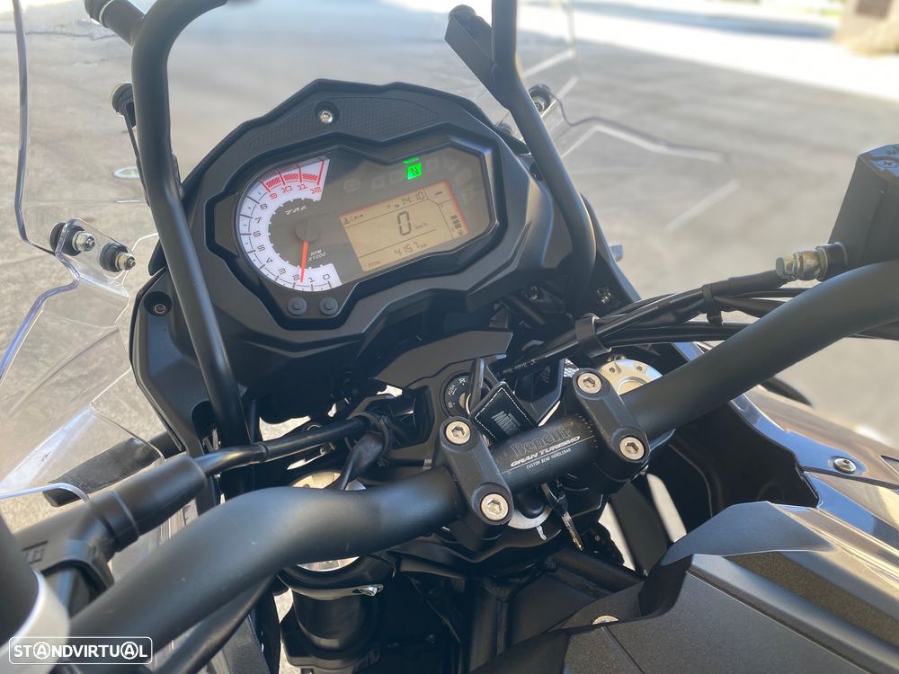 Benelli TRK 502 - 10
