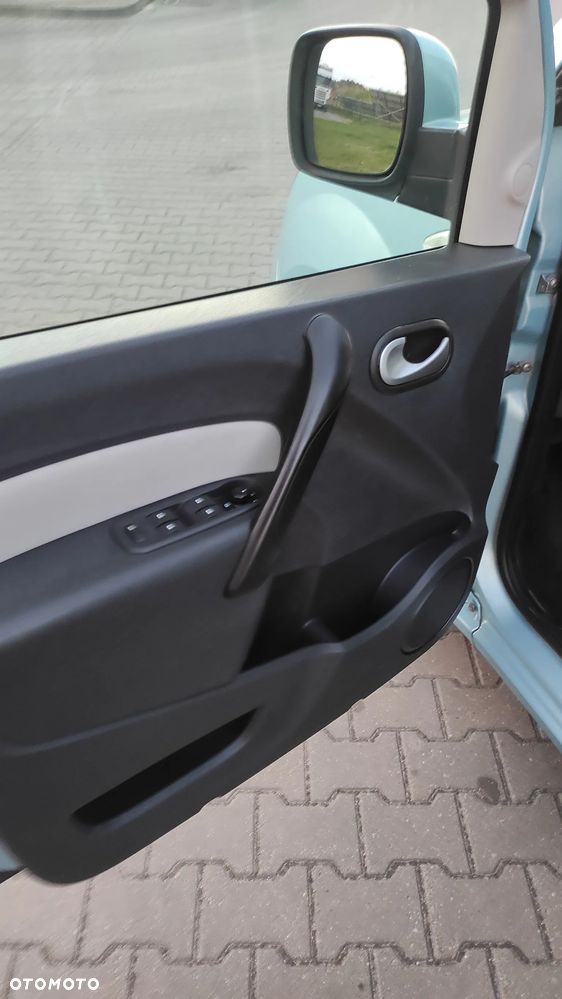 Renault Kangoo ENERGY dCi 90 FAP Start & Stop TomTom Edition - 10