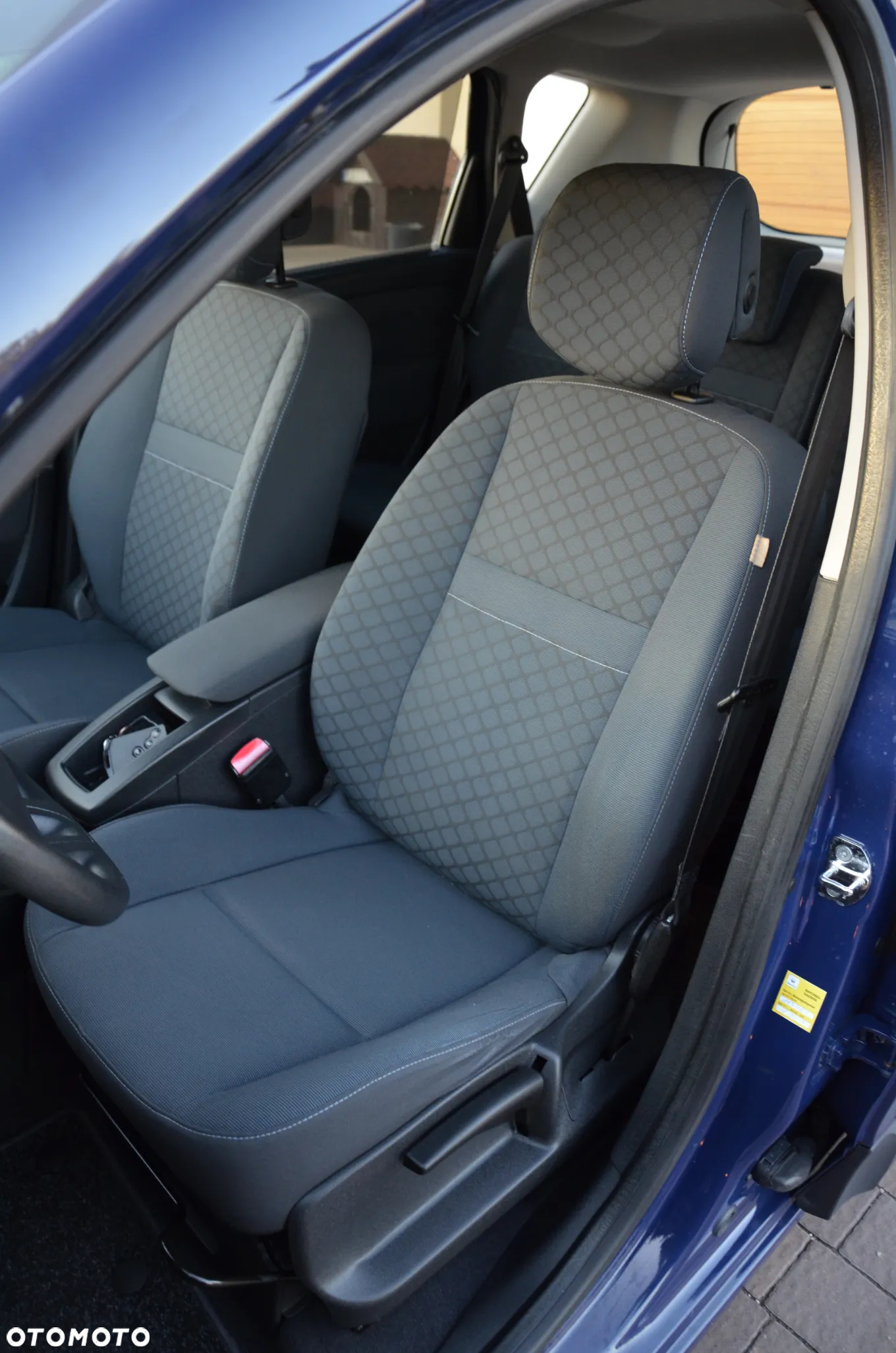 Renault Scenic 1.6 16V 110 Authentique - 11