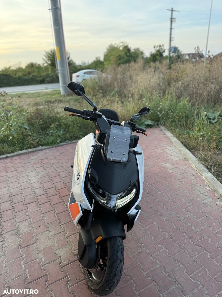 BMW CE 04 - 2