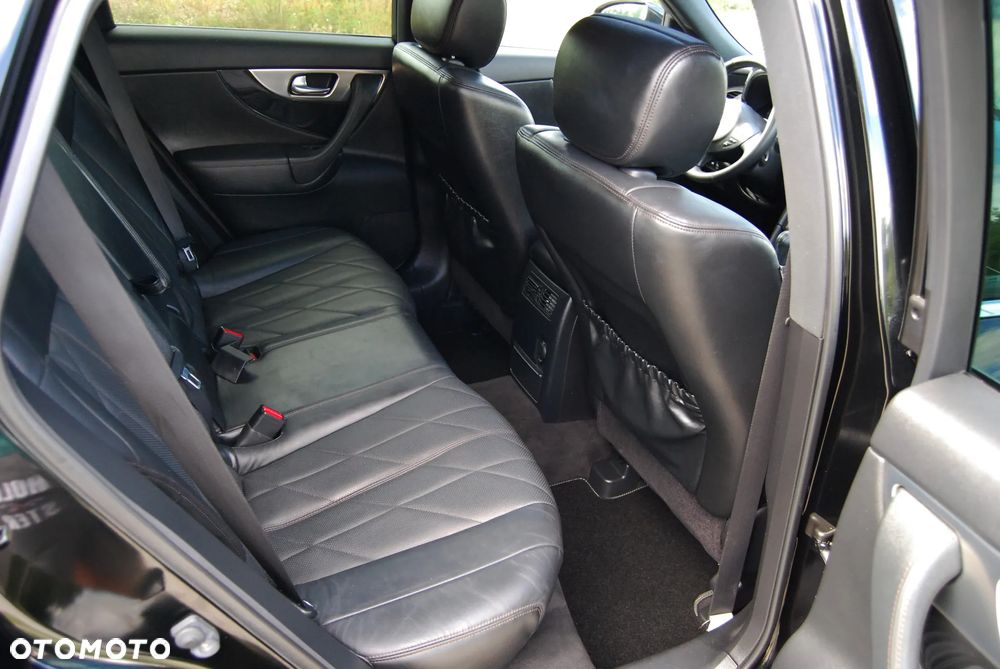 Infiniti FX FX30d S Premium - 22