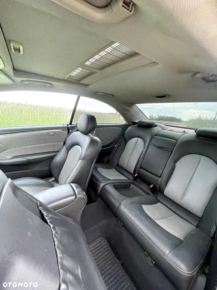 Mercedes-Benz CLK - 5