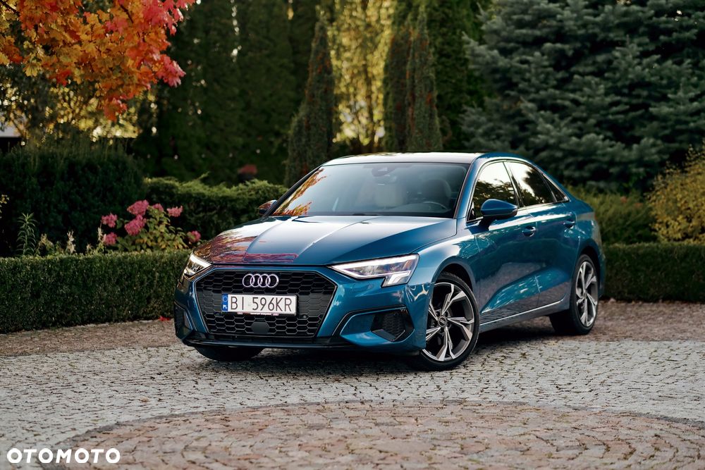 Audi A3 Limousine 40 TFSI quattro S tronic advanced