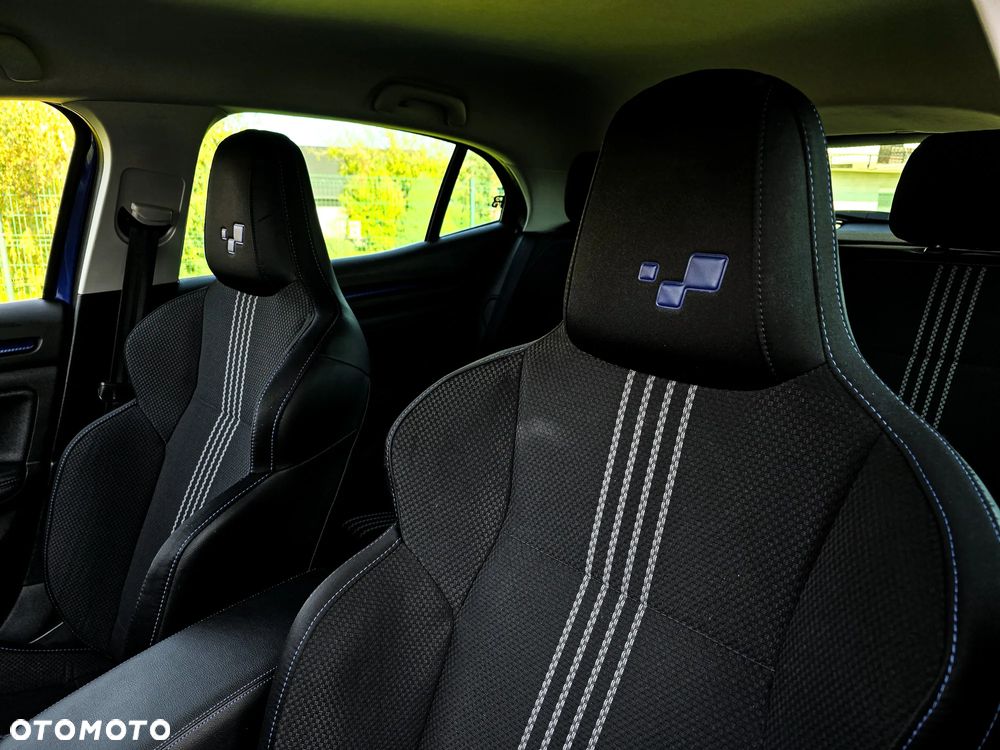 Renault Megane 1.6 TCe GT EDC - 35